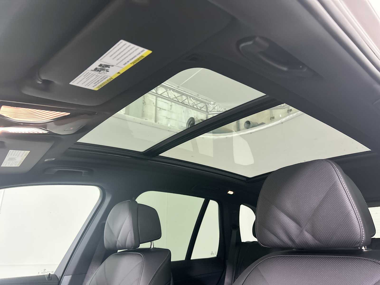 Thumbnail: 2026 BMW X5 - 16