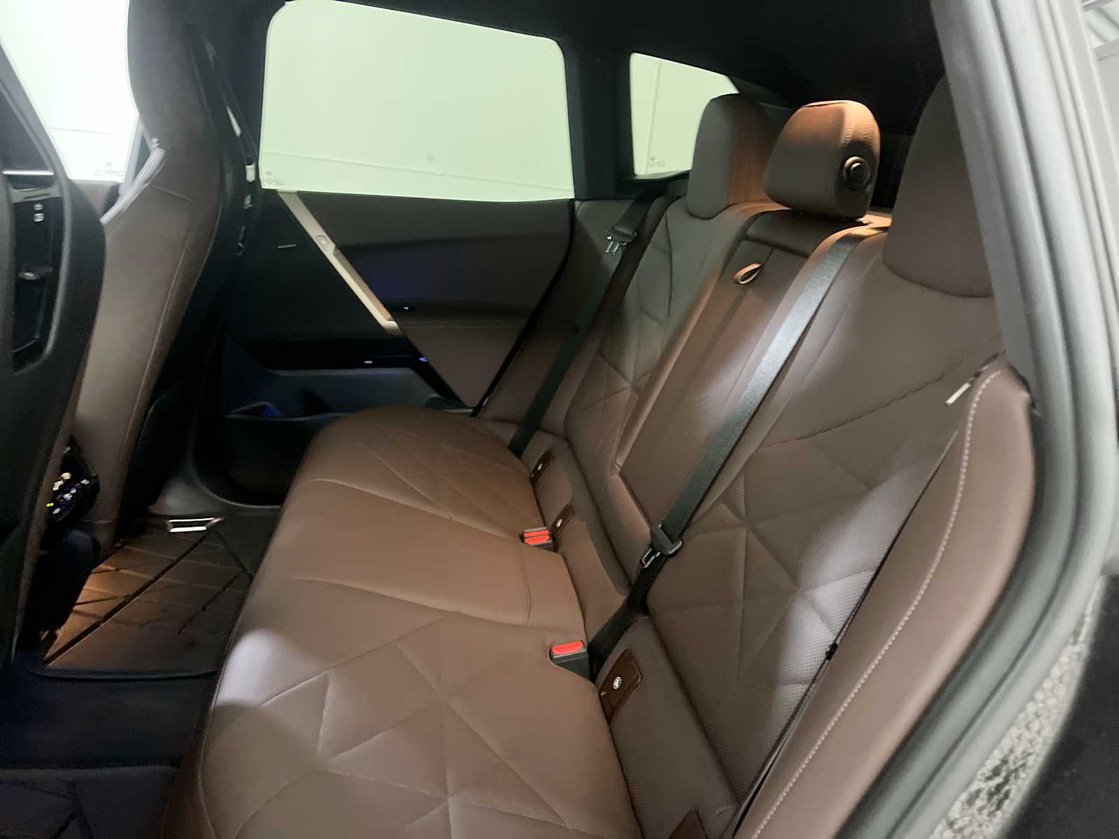 Thumbnail: 2024 BMW iX - 30