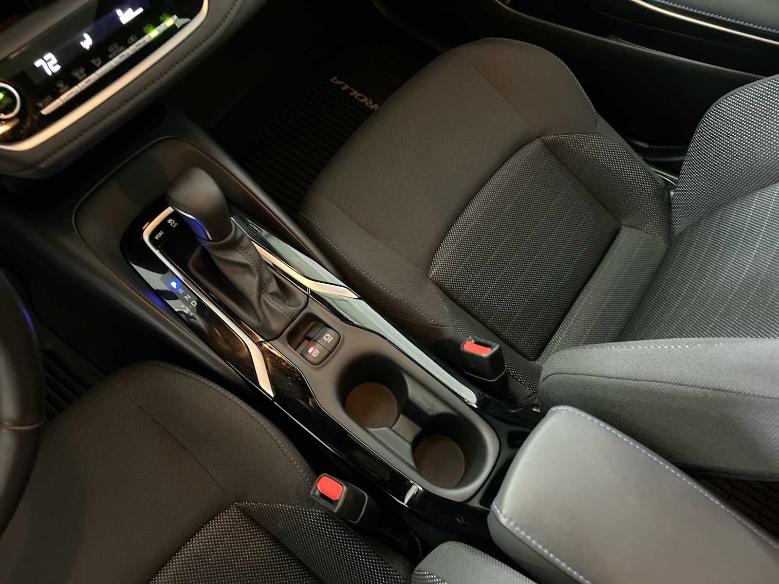 Thumbnail: 2021 Toyota Corolla - 22