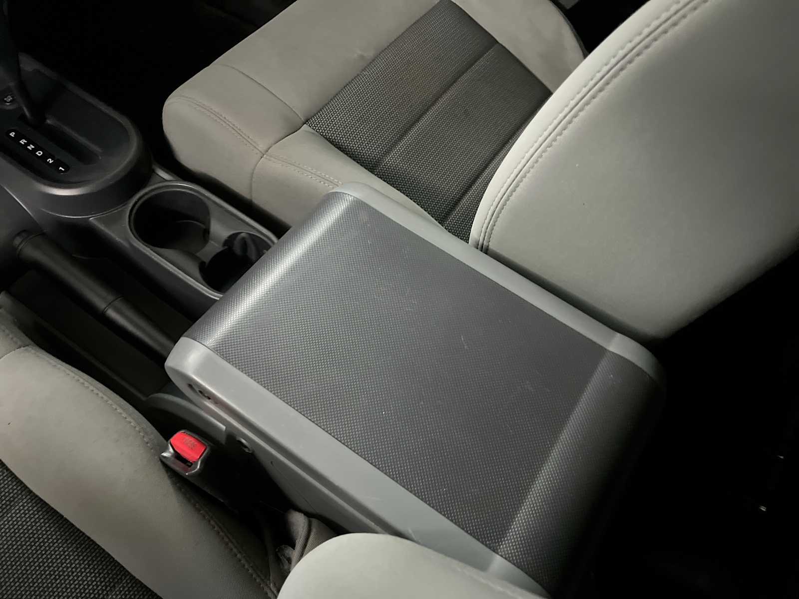 Thumbnail: 2010 Jeep Wrangler - 28
