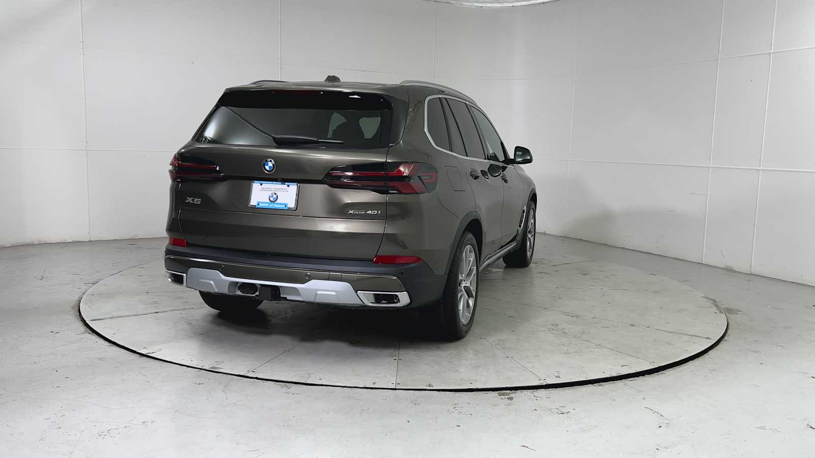 Thumbnail: 2026 BMW X5 - 2