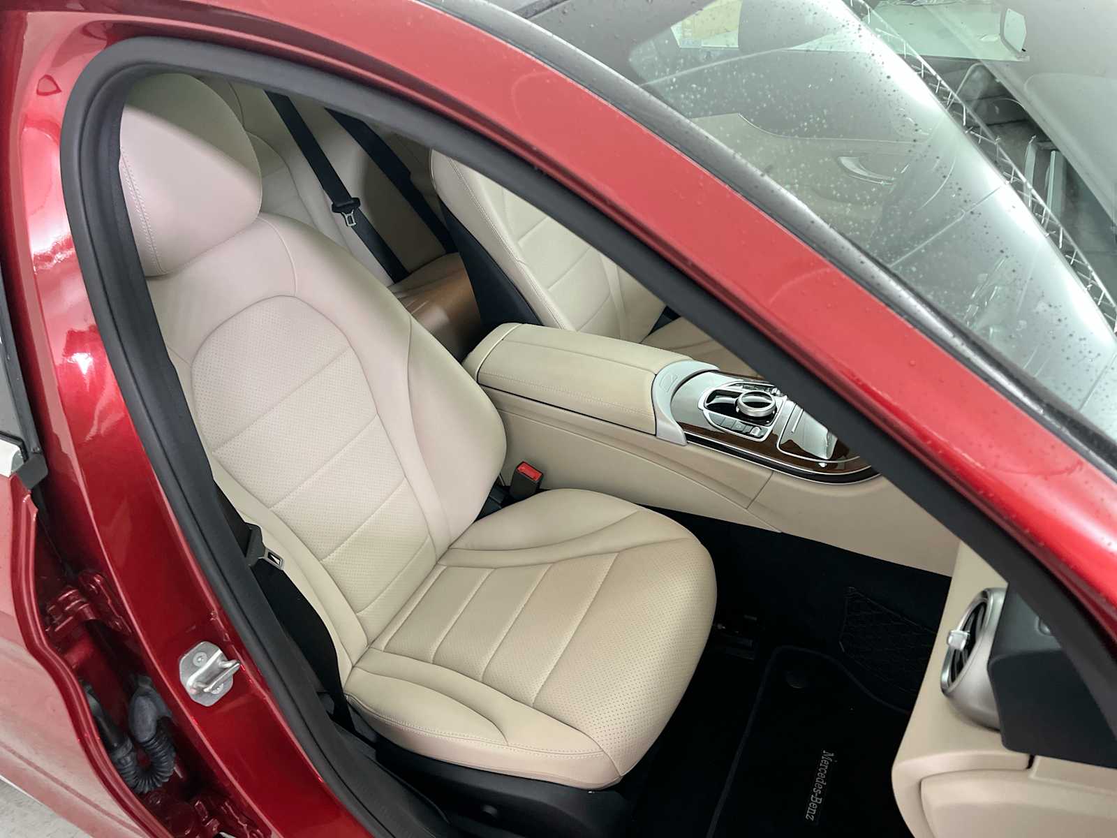 Thumbnail: 2018 Mercedes-Benz C-Class - 31