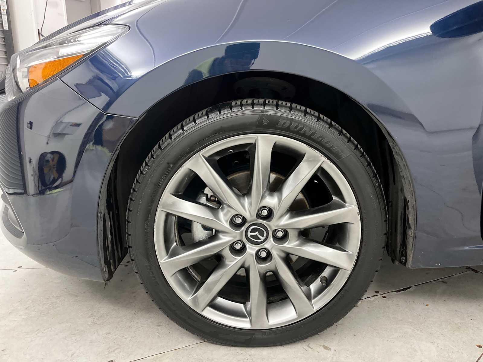 Thumbnail: 2018 Mazda Mazda3 - 18