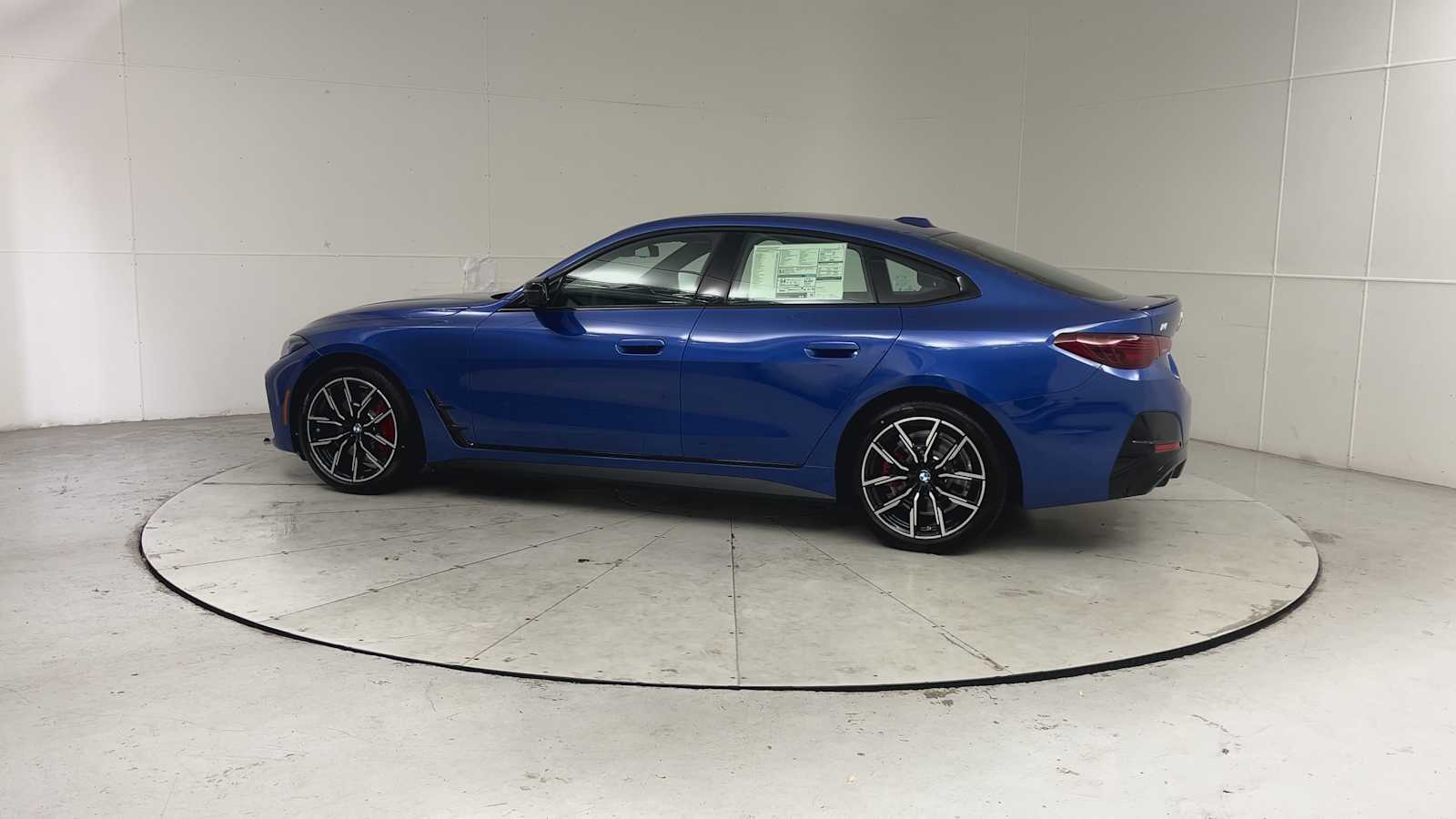 Thumbnail: 2026 BMW i4 - 4