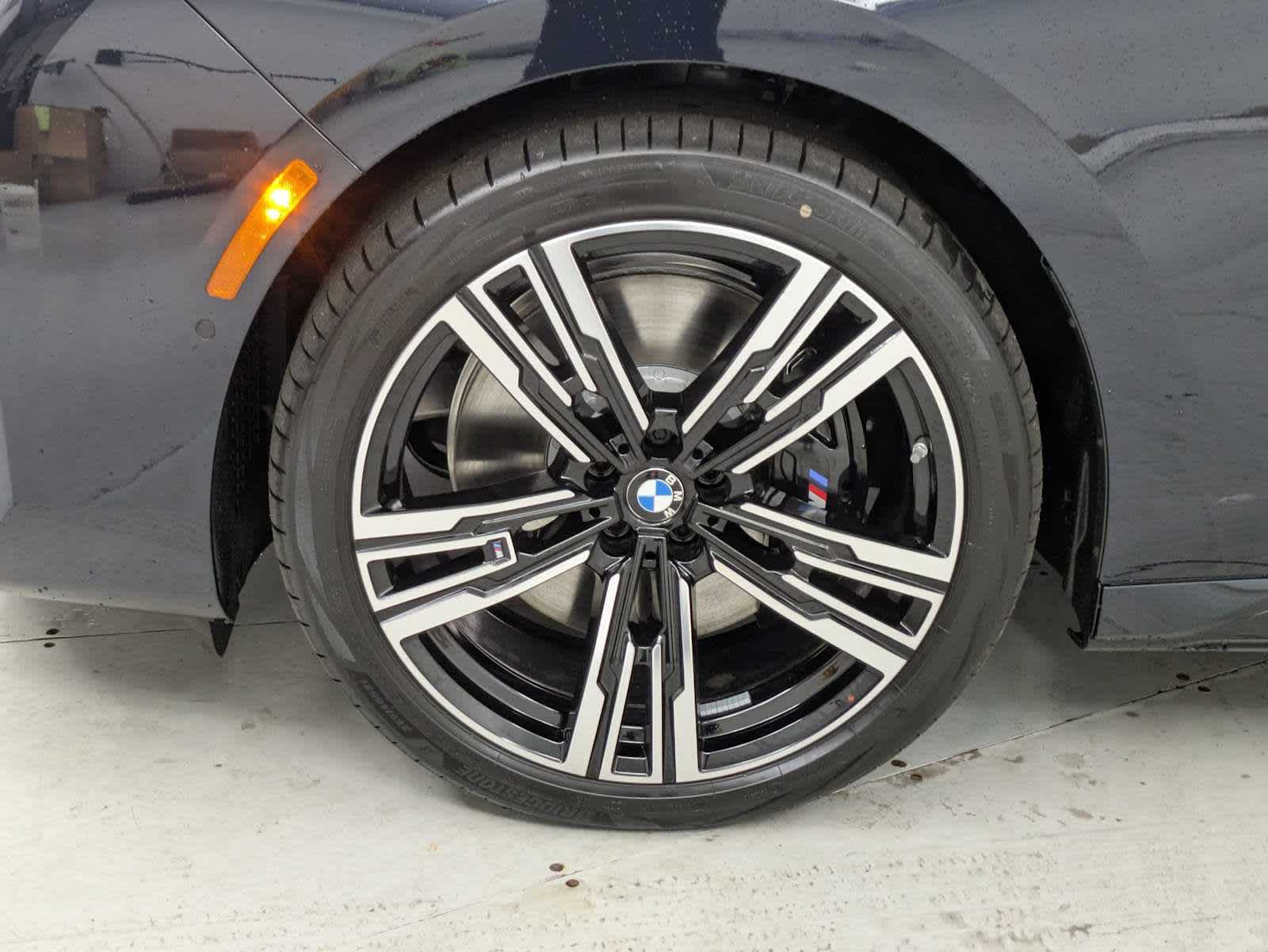 Thumbnail: 2025 BMW 7 Series - 12