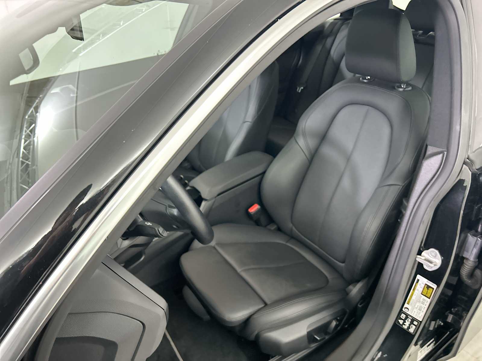 Thumbnail: 2024 BMW 2 Series - 13