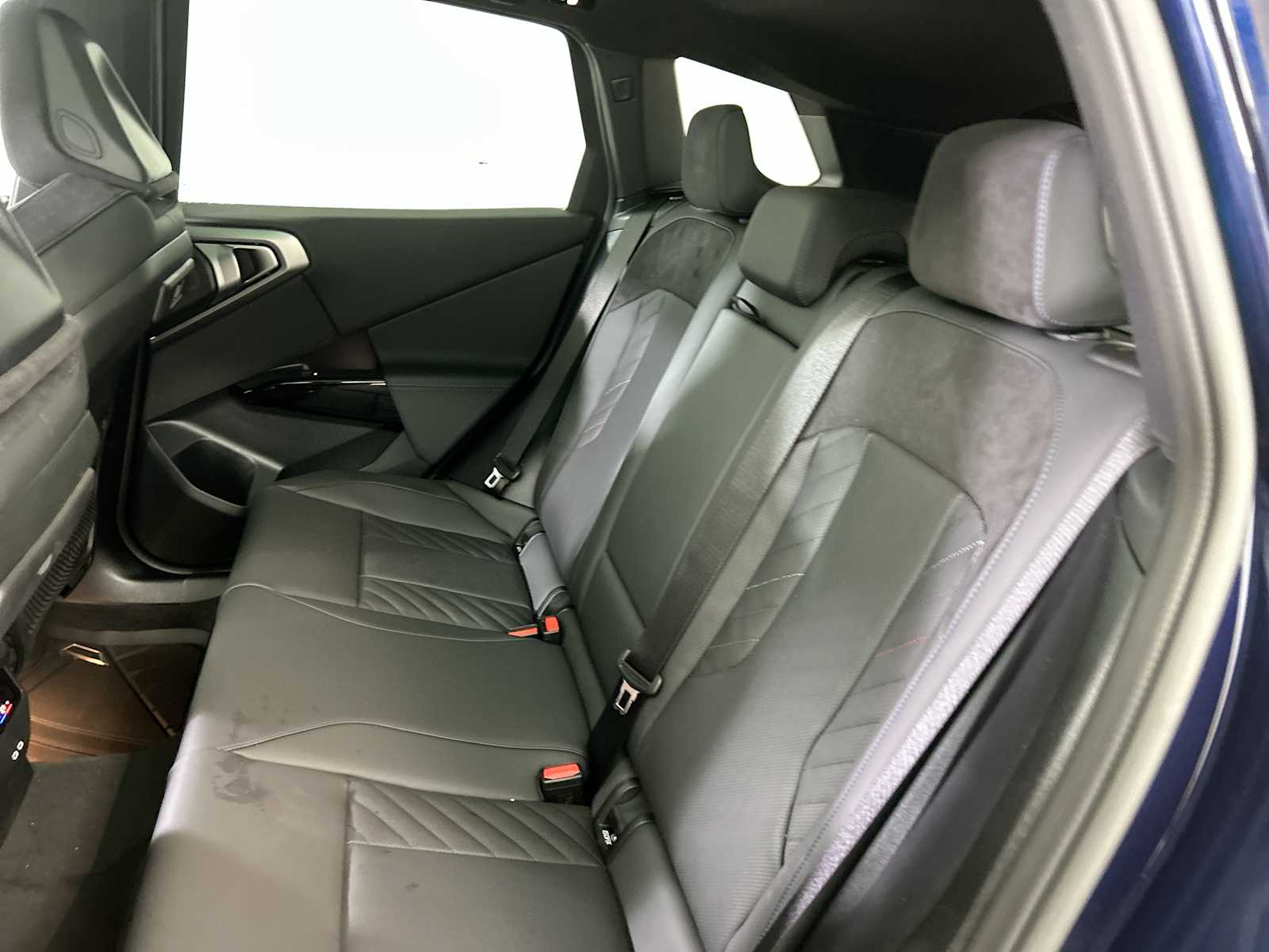 Thumbnail: 2026 BMW X3 - 25