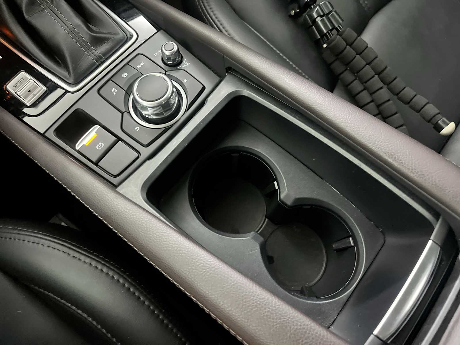 Thumbnail: 2018 Mazda Mazda3 - 22