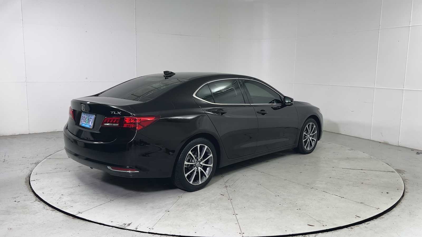 Thumbnail: 2016 Acura TLX - 2