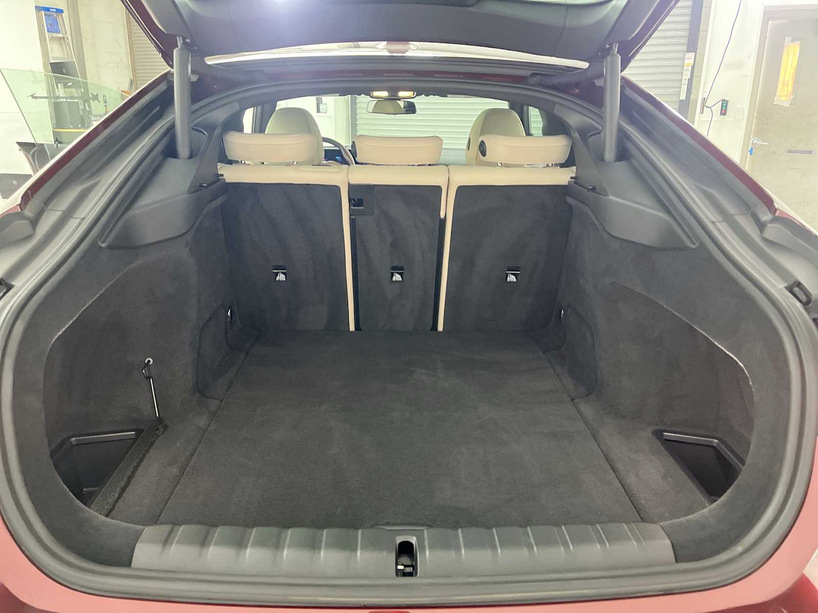 Thumbnail: 2023 BMW i4 - 27