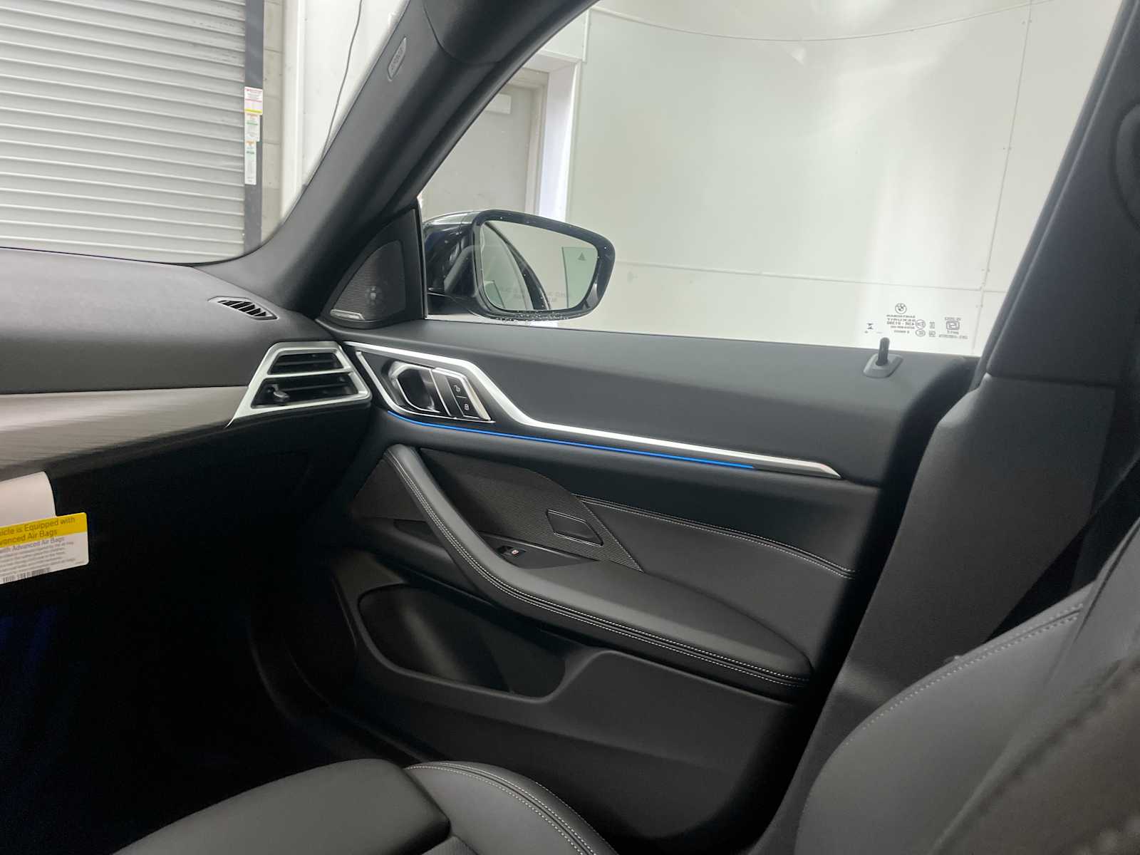 Thumbnail: 2026 BMW i4 - 11