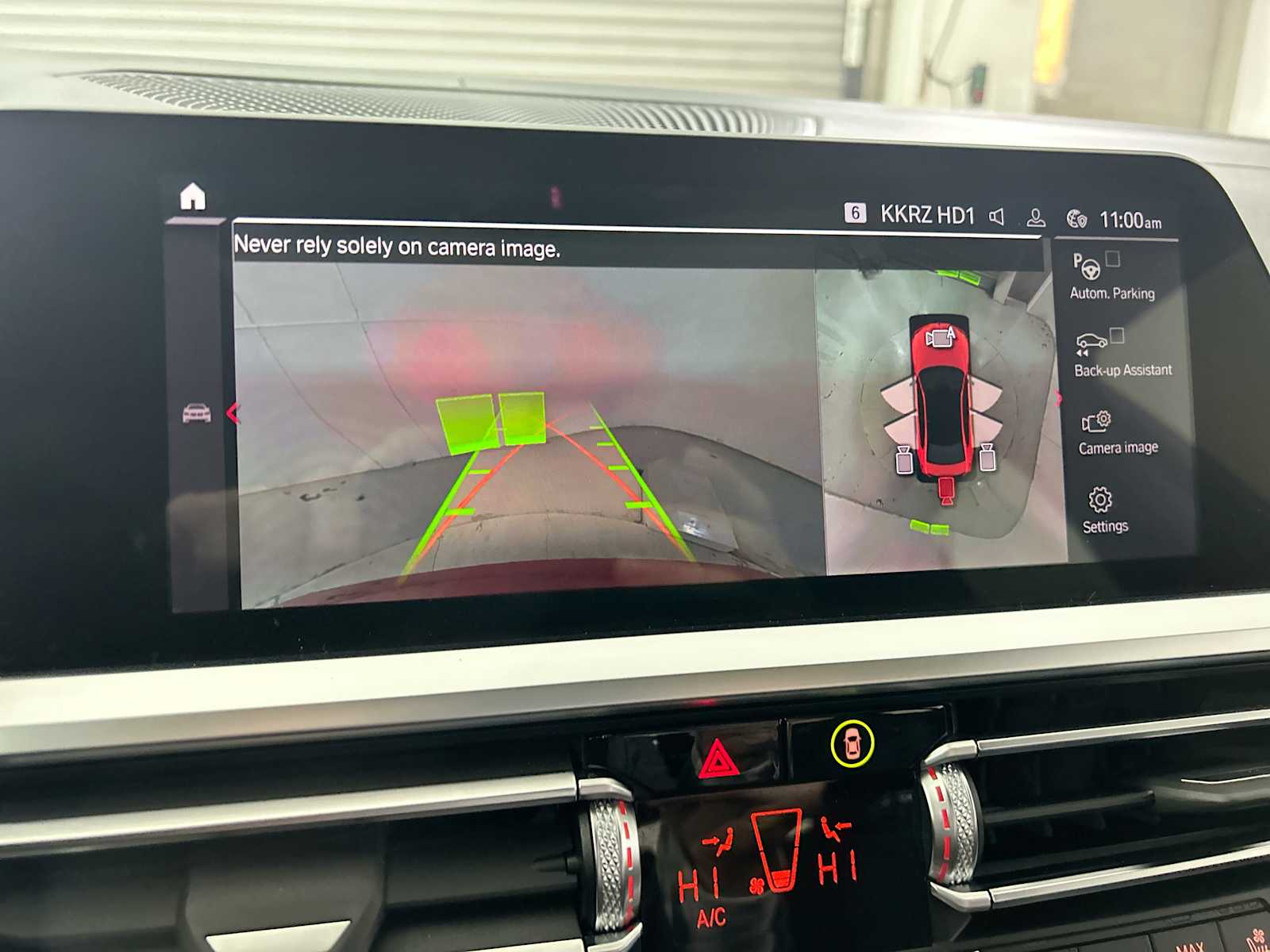 Thumbnail: 2022 BMW M3 - 24