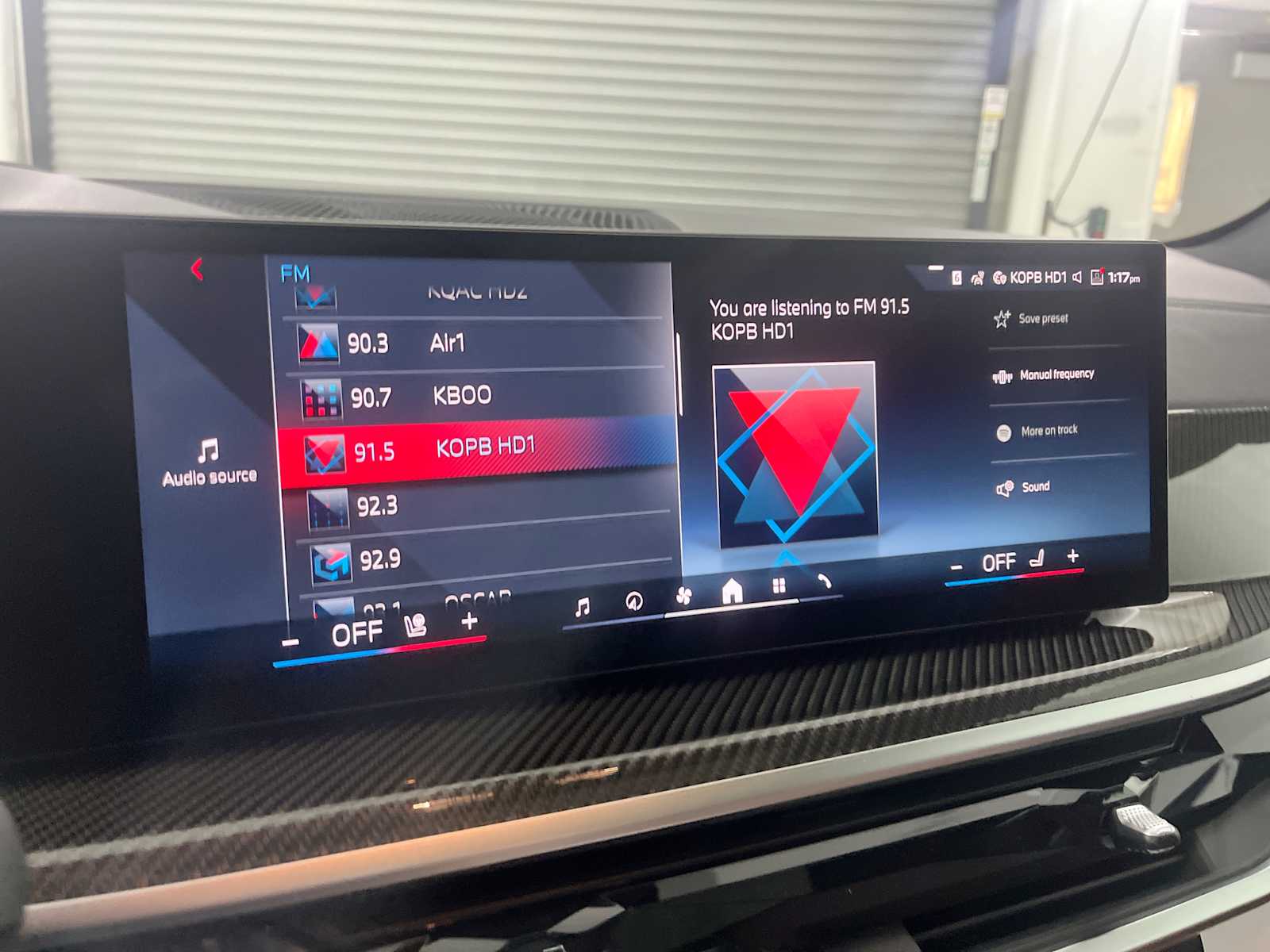 Thumbnail: 2026 BMW X5 - 12