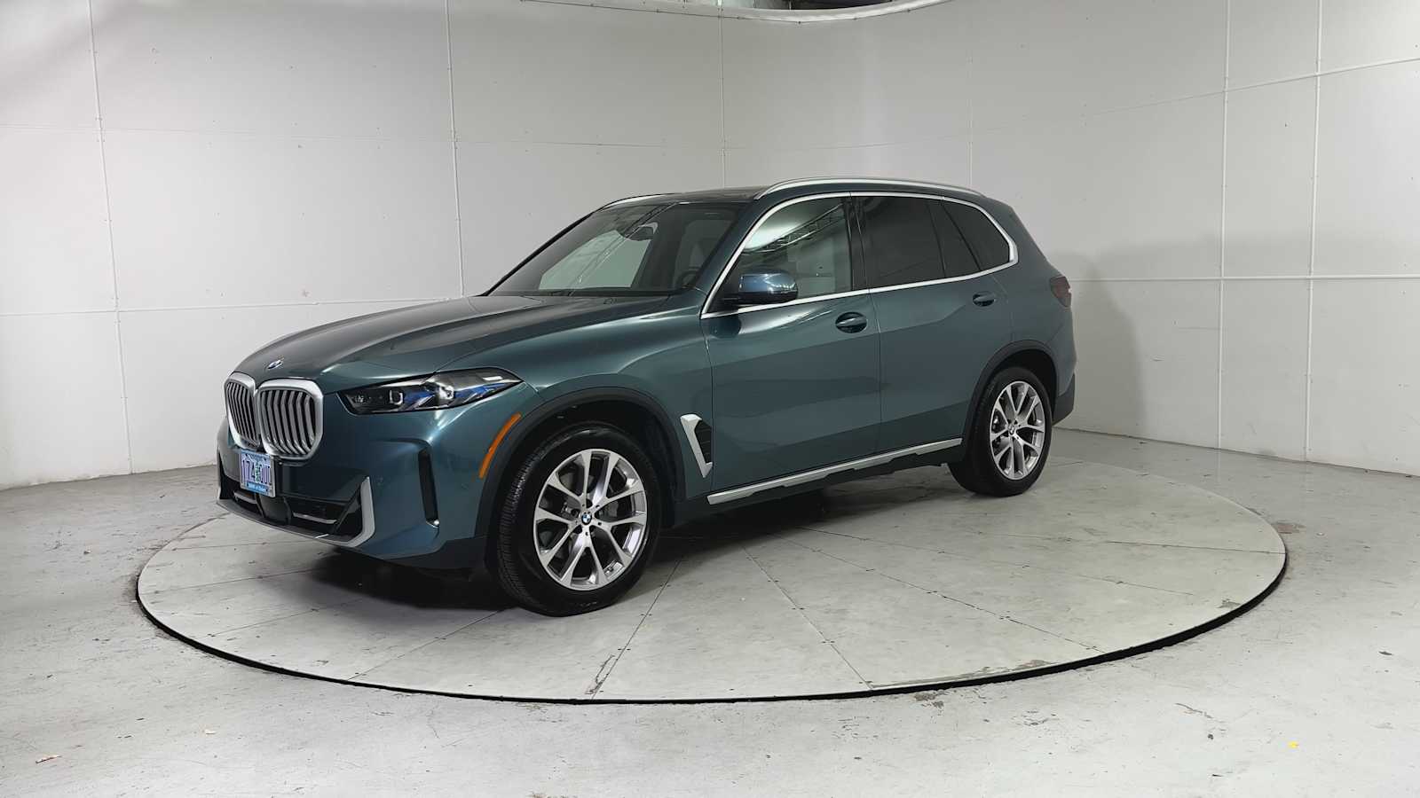 Thumbnail: 2026 BMW X5 - 5
