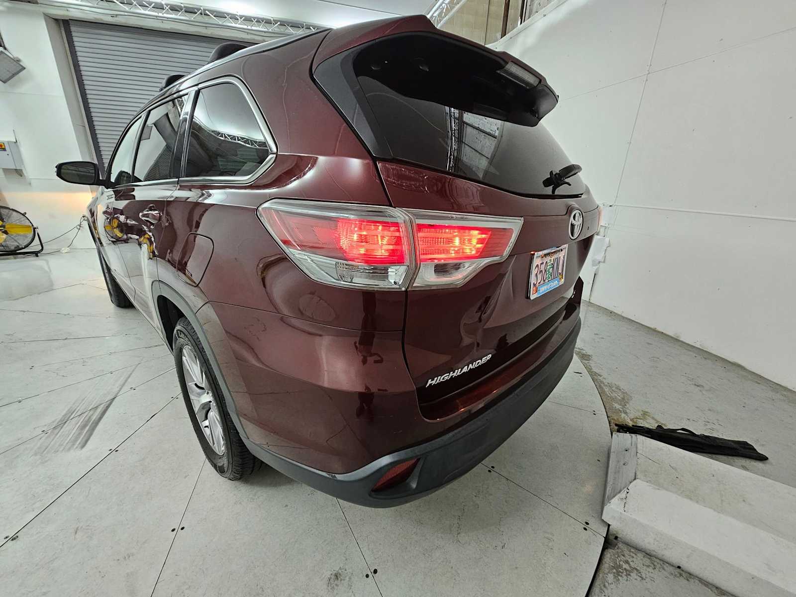 Thumbnail: 2015 Toyota Highlander - 3
