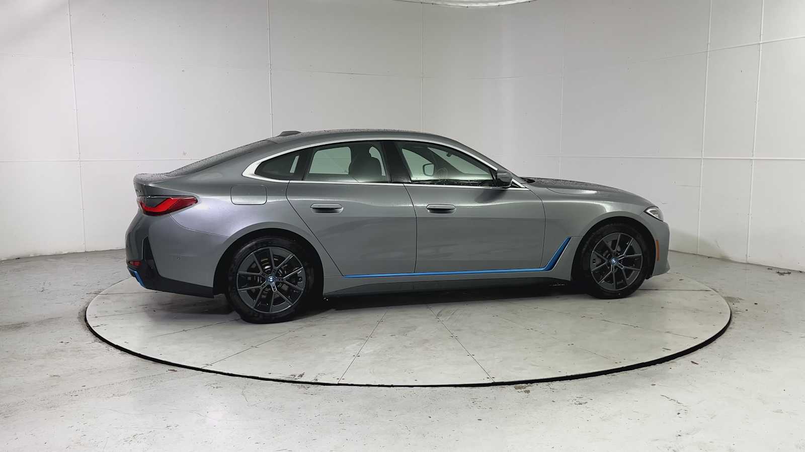 Thumbnail: 2024 BMW i4 - 9