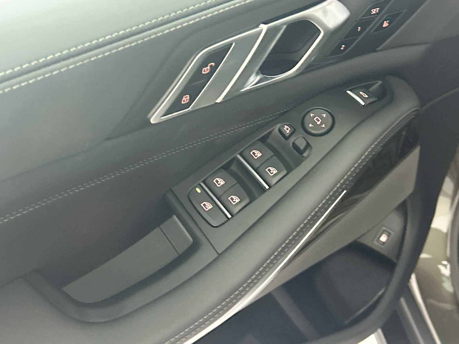 Thumbnail: 2026 BMW X5 - 15