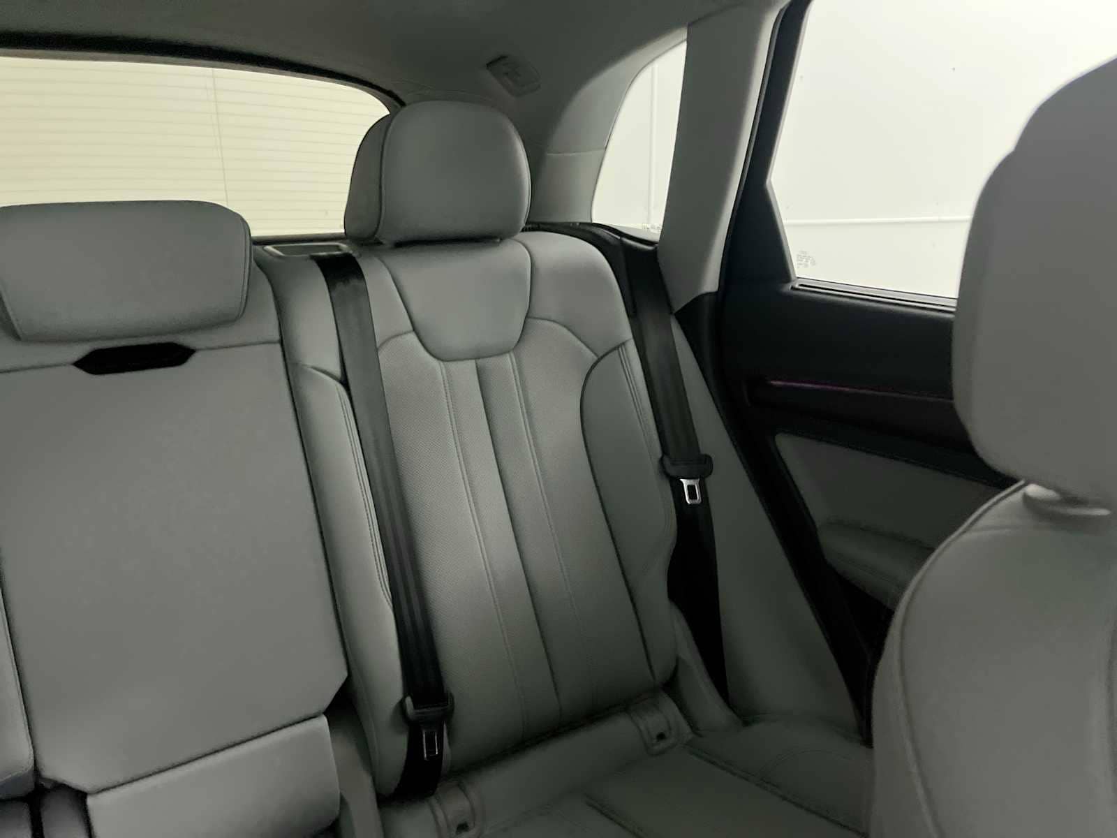 Thumbnail: 2023 Audi Q5 - 14