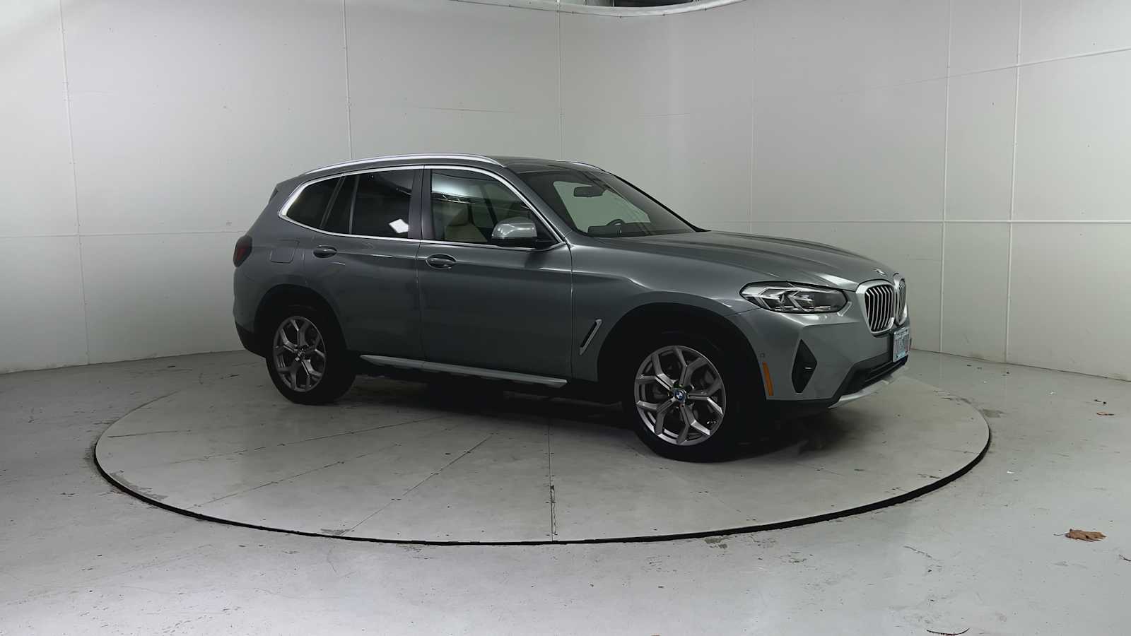 Thumbnail: 2023 BMW X3 - 8