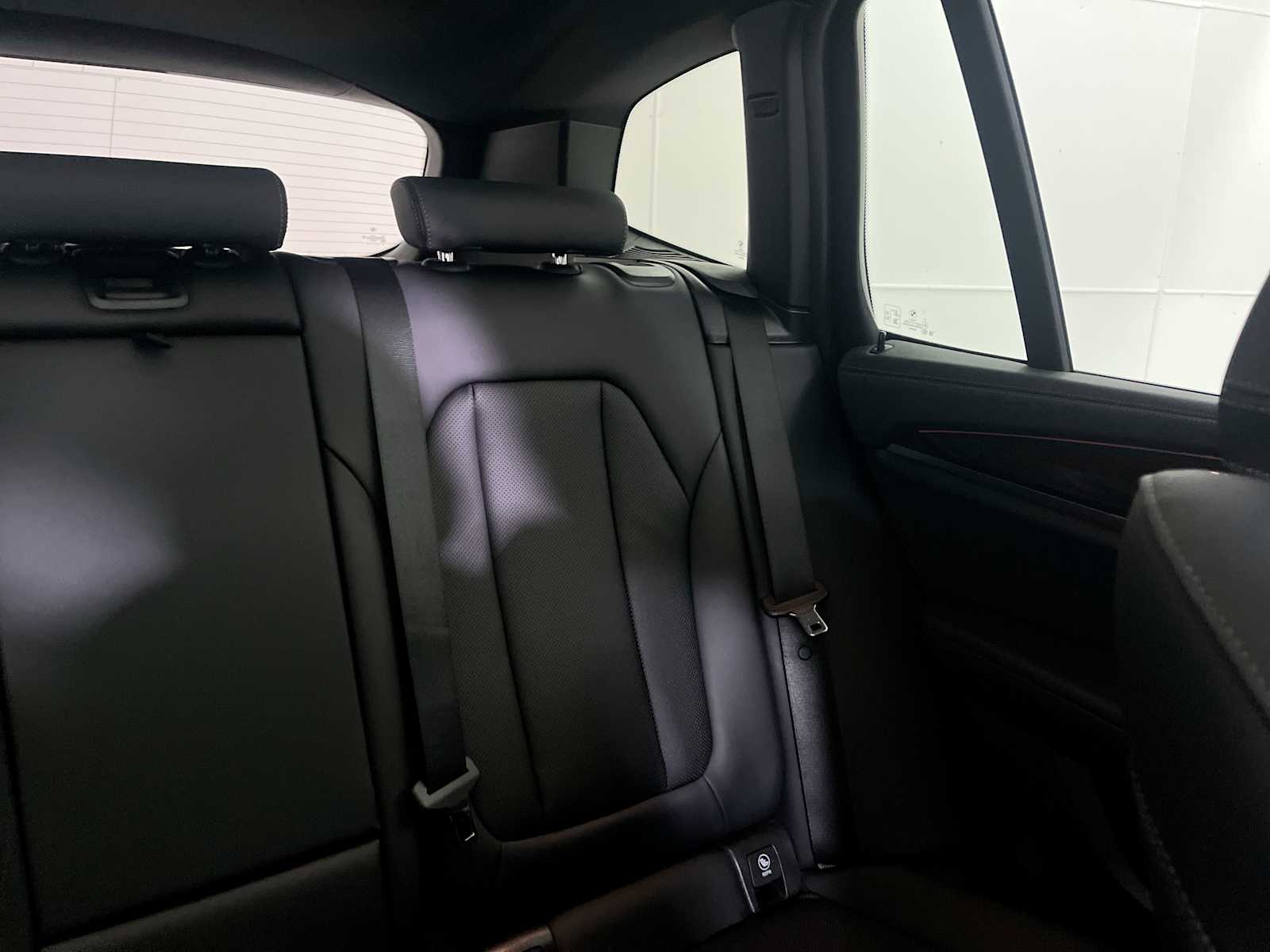 Thumbnail: 2023 BMW M4 - 14