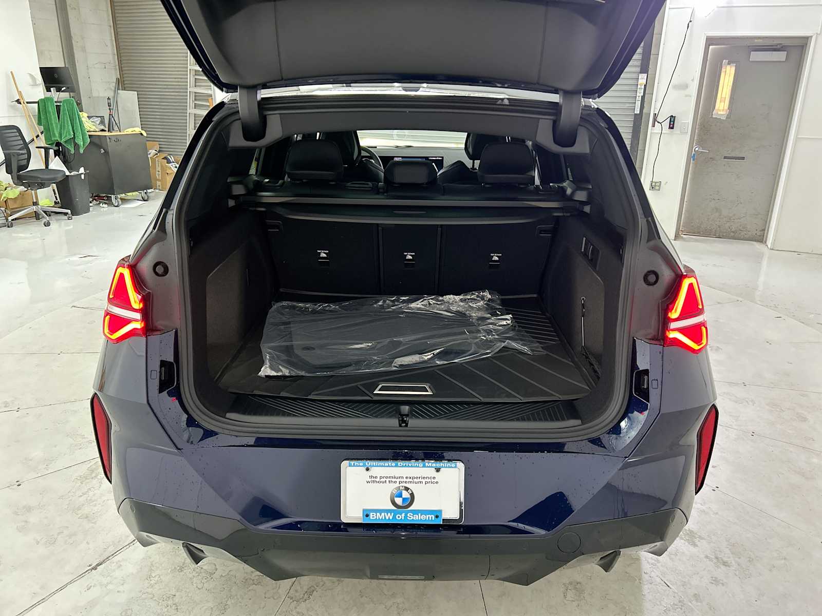 Thumbnail: 2026 BMW X3 - 21