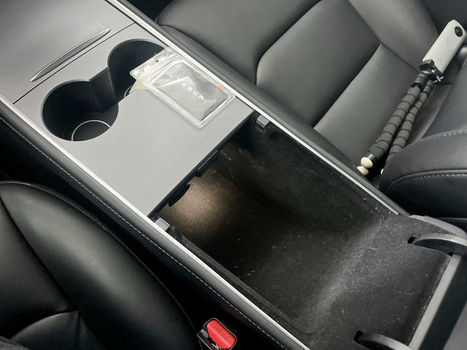 Thumbnail: 2022 Tesla Model Y - 22