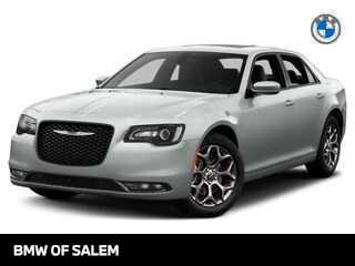 2017 Chrysler 300 S's photo