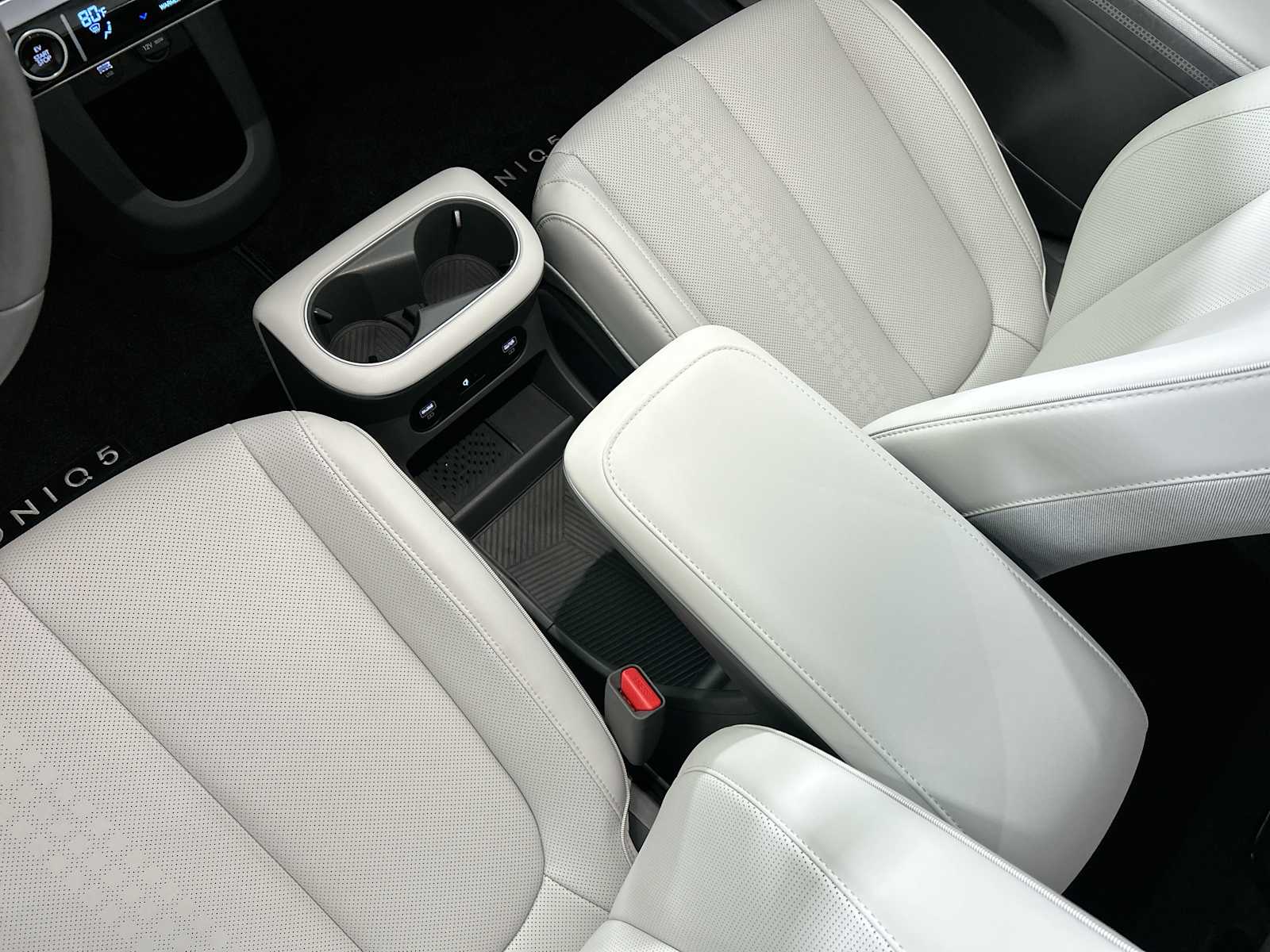 Thumbnail: 2024 Hyundai Ioniq 5 - 23