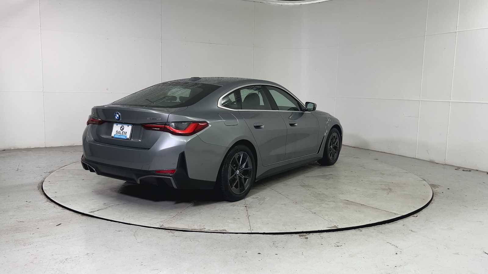 Thumbnail: 2025 BMW i4 - 2