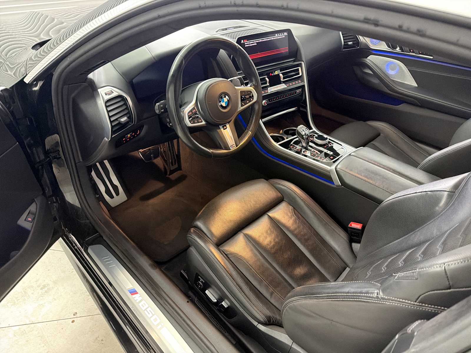 Thumbnail: 2019 BMW 8 Series - 11