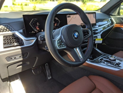 2024 BMW X5 Interior Features