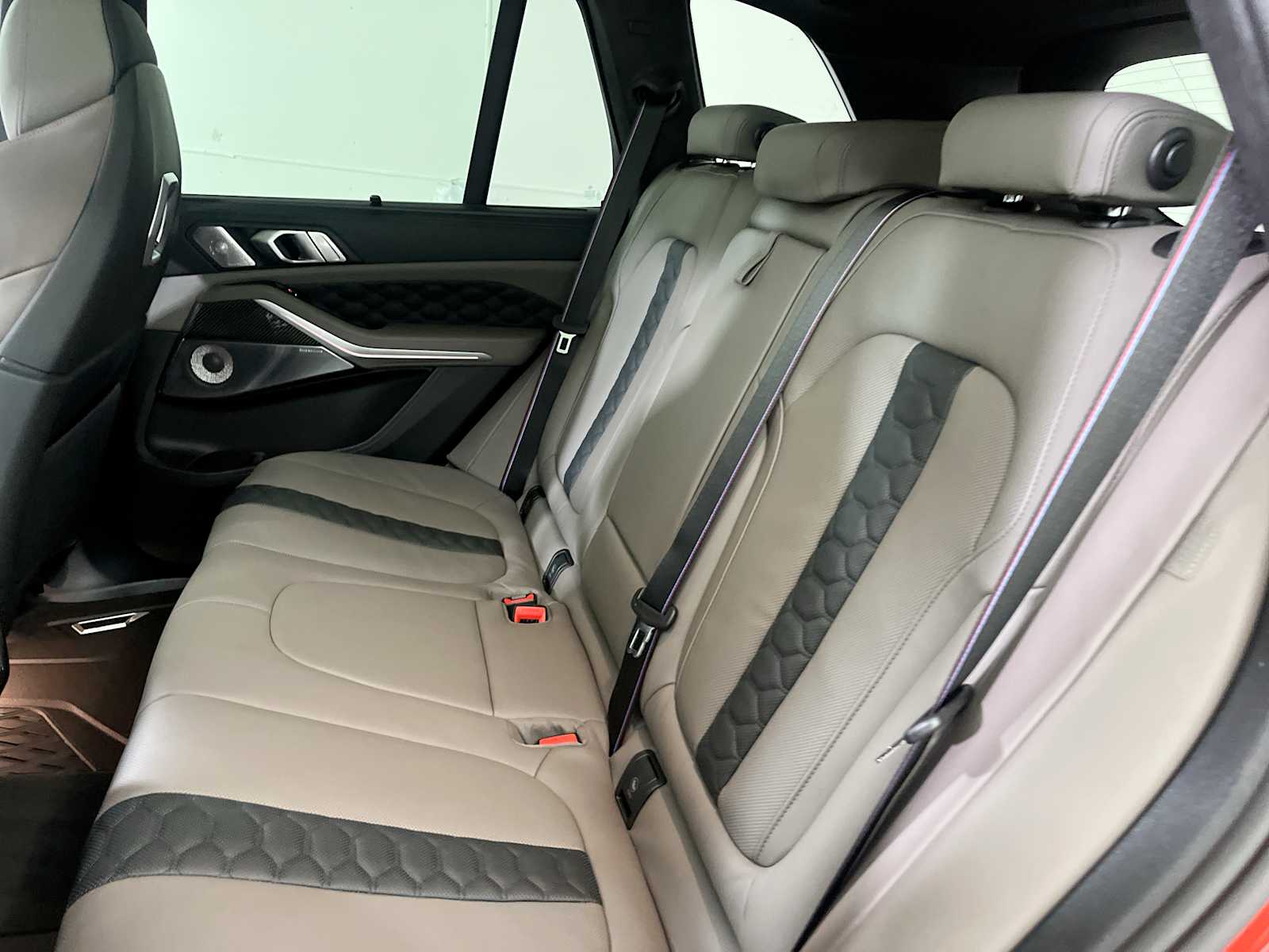 Thumbnail: 2026 BMW X5 - 25