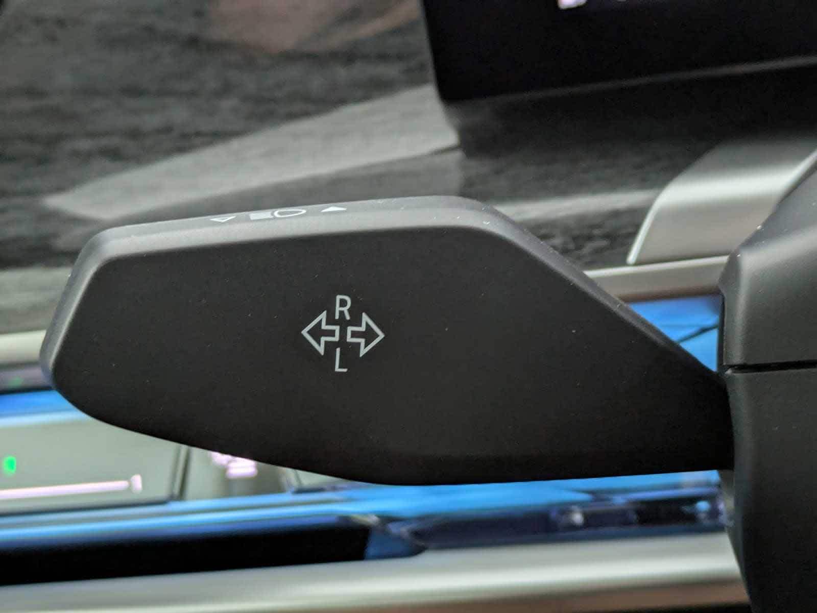 Thumbnail: 2025 BMW 7 Series - 29