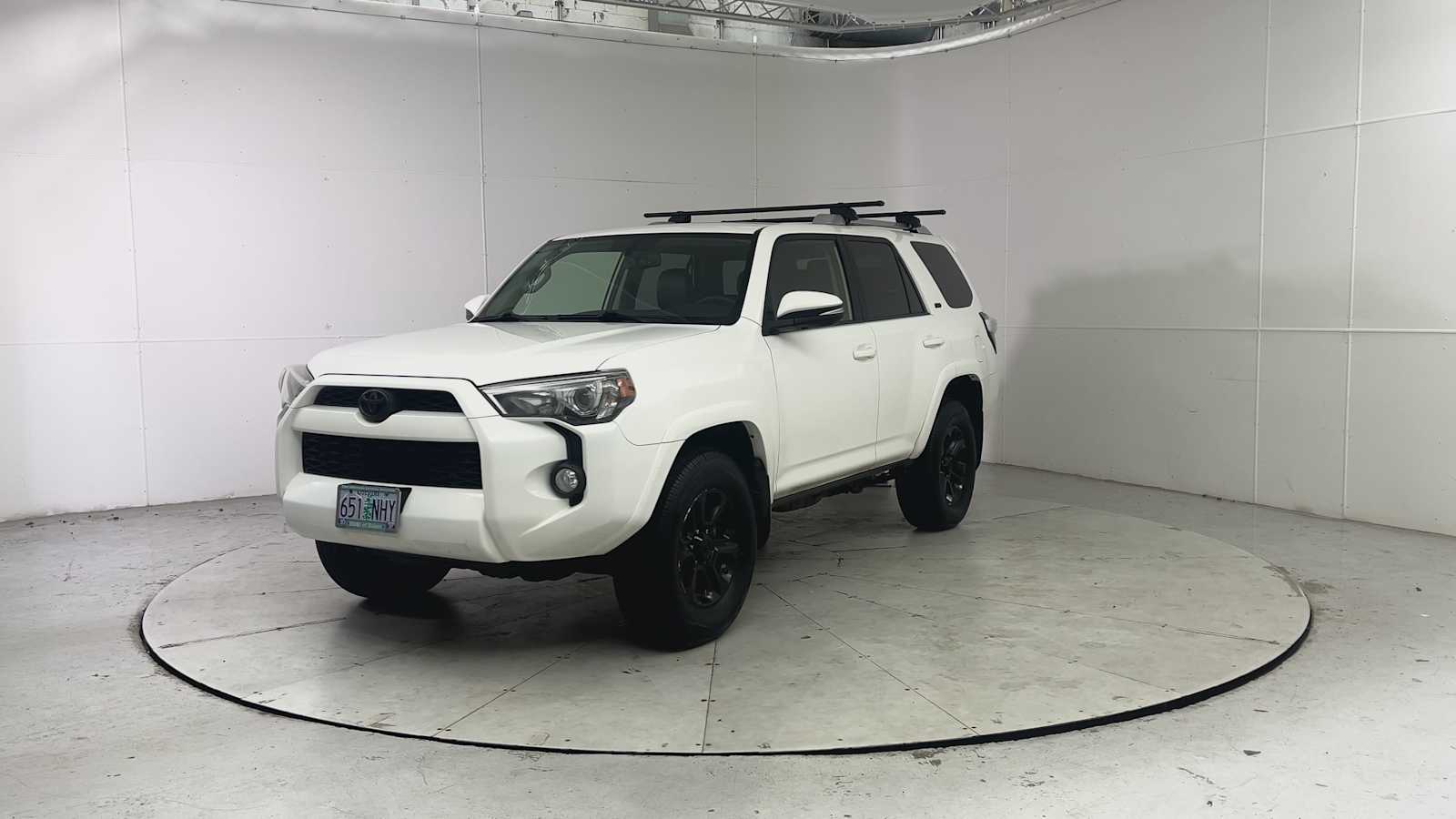 Thumbnail: 2018 Toyota 4Runner - 6