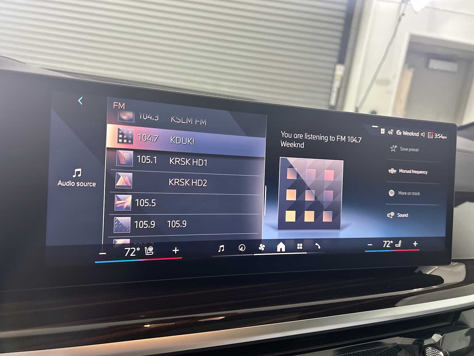 Thumbnail: 2026 BMW X5 - 12