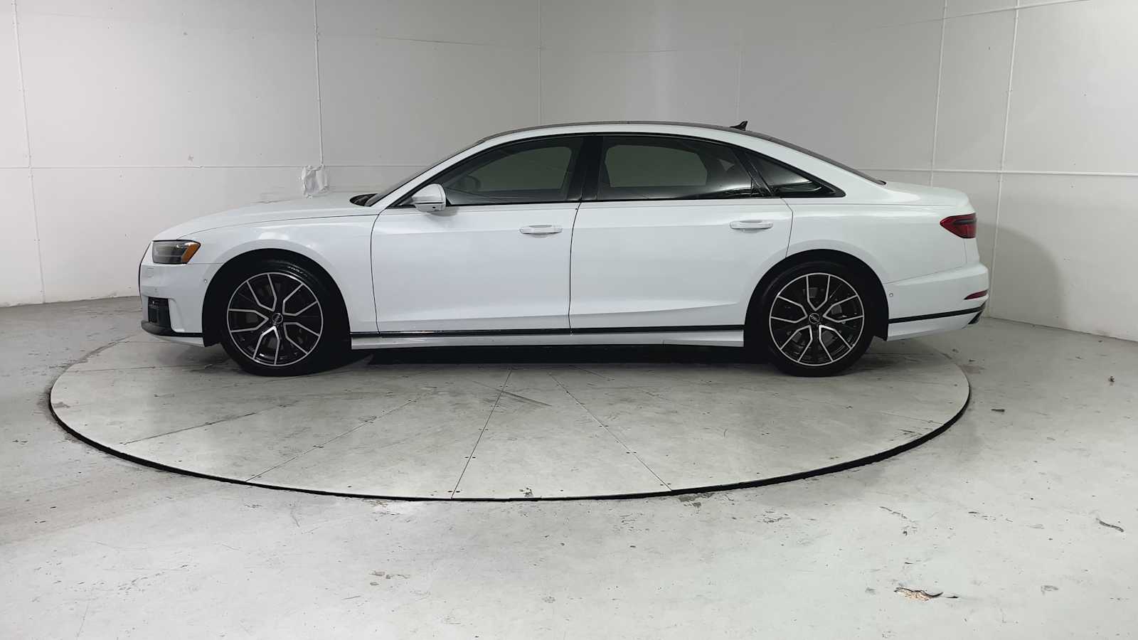 Thumbnail: 2020 Audi A8 - 5