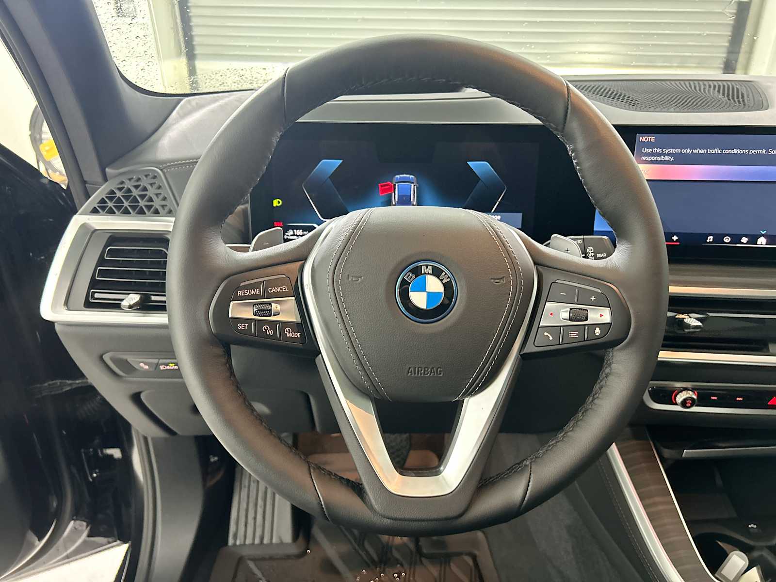 2026 BMW X5 50e - Photo 11