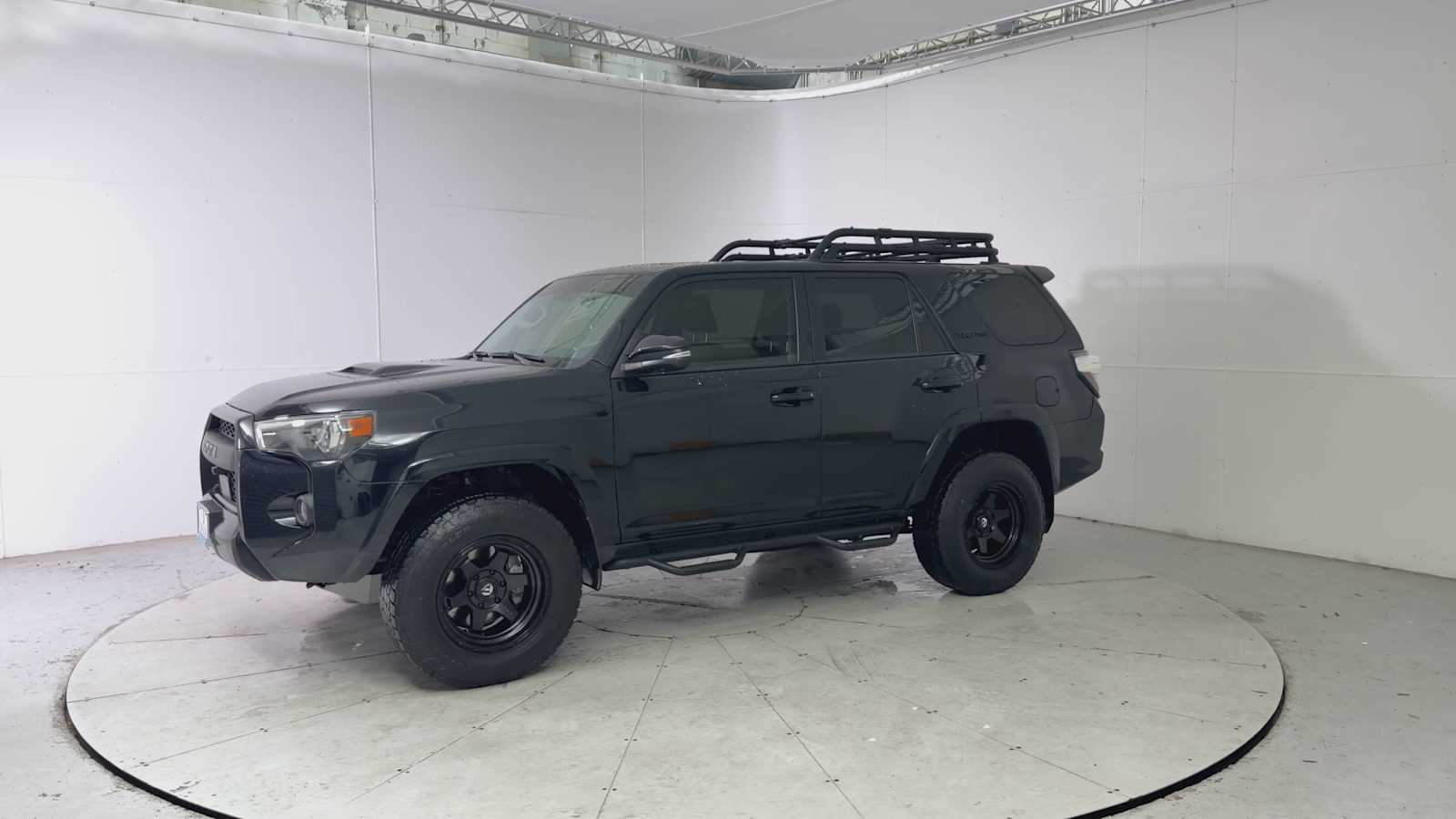 Thumbnail: 2023 Toyota 4Runner - 6