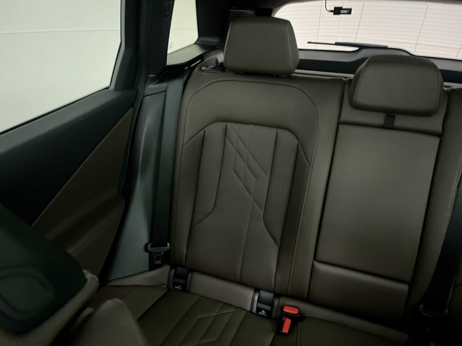 Thumbnail: 2025 BMW X3 - 12