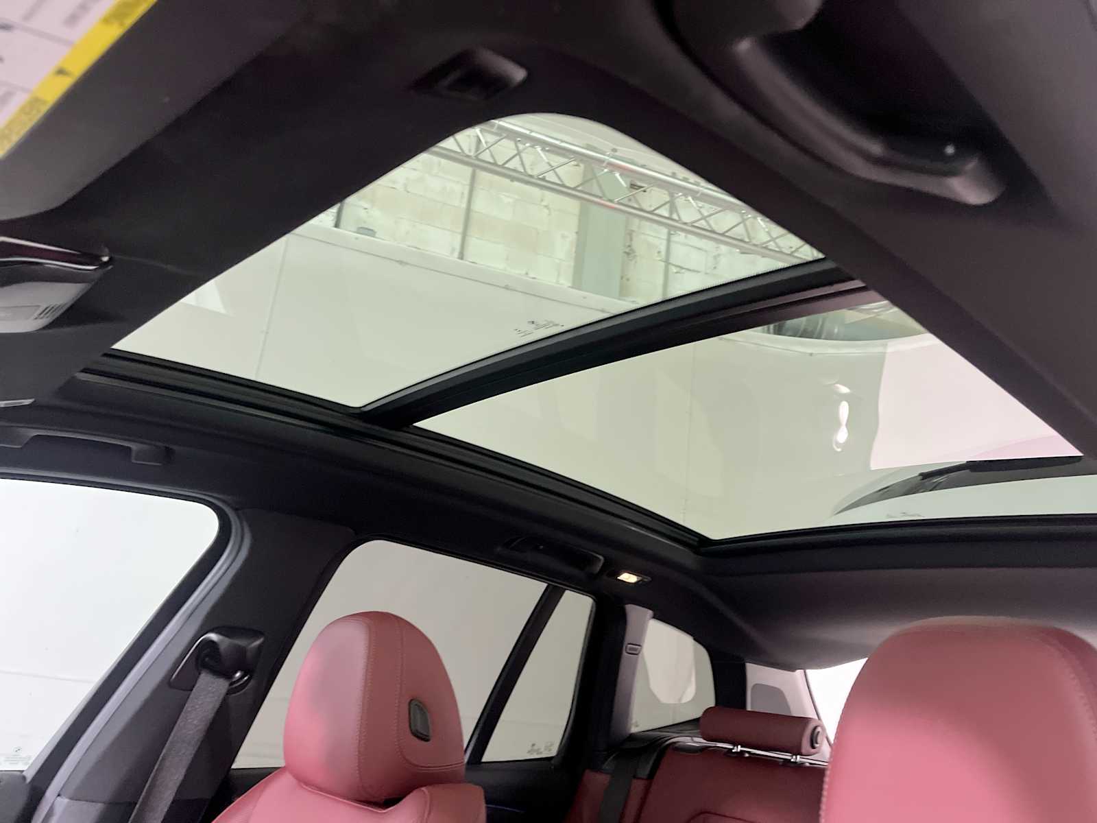 Thumbnail: 2023 BMW X3 - 22