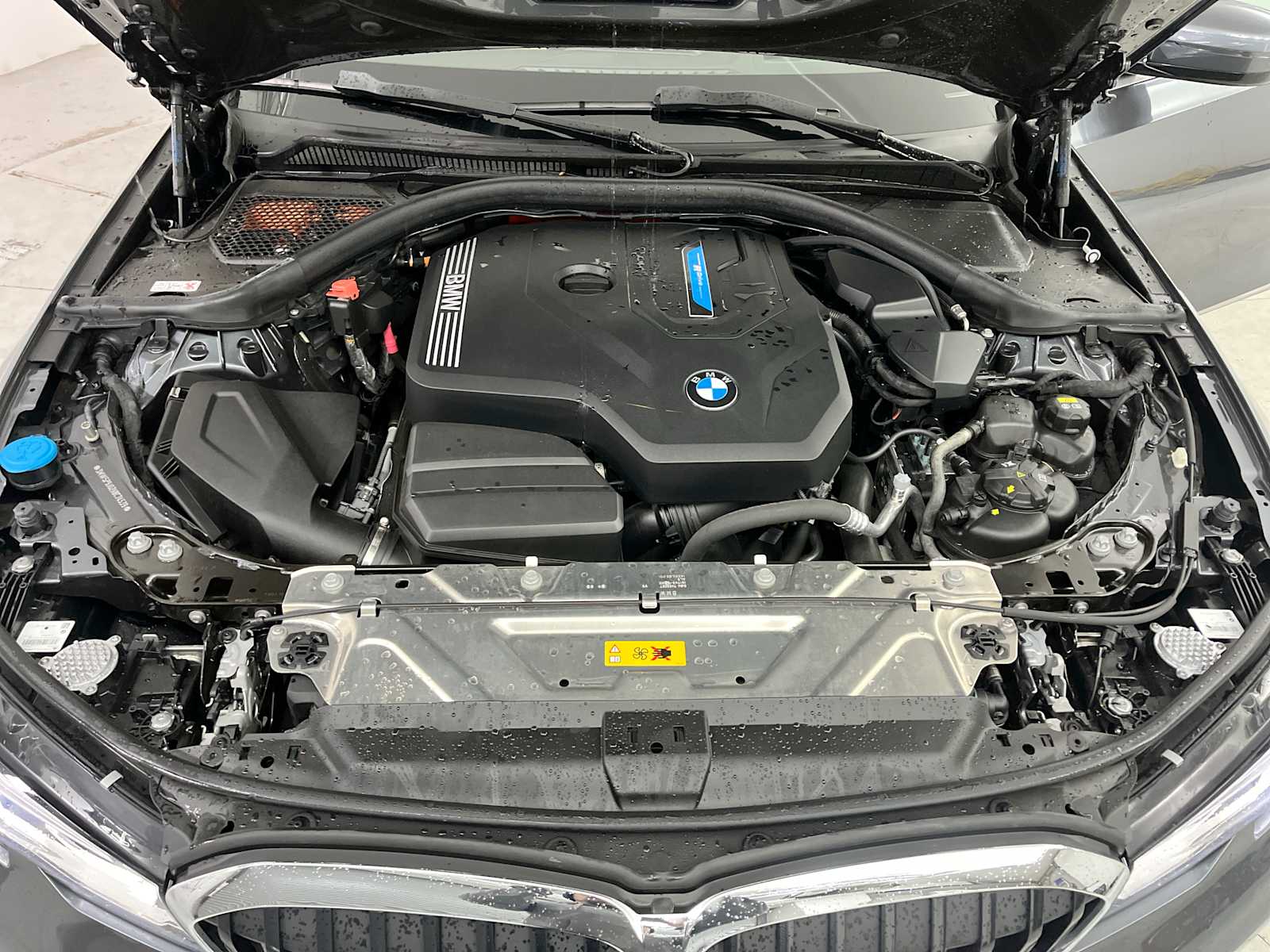 Thumbnail: 2022 BMW 3 Series - 24