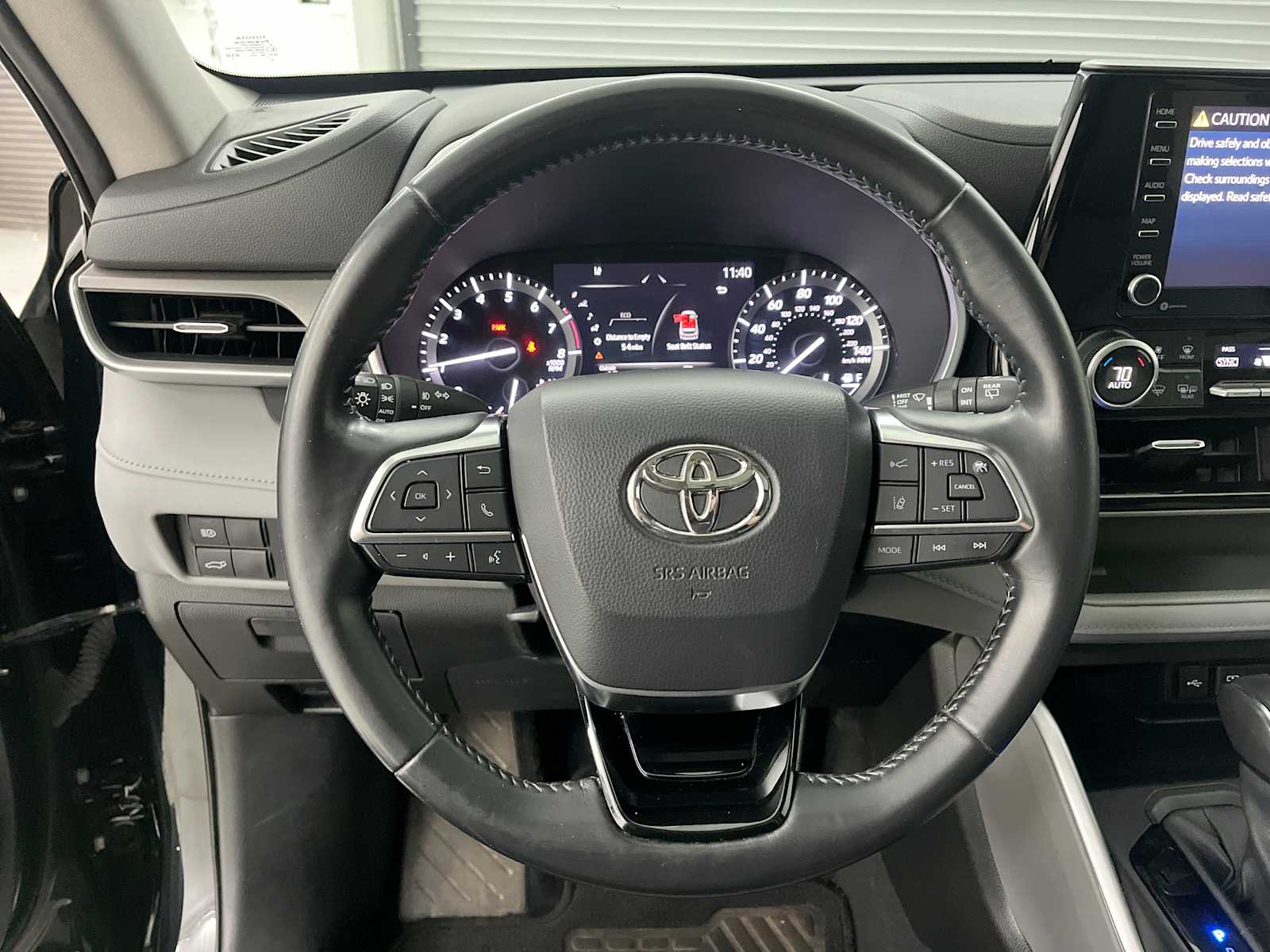 Thumbnail: 2021 Toyota Highlander - 17