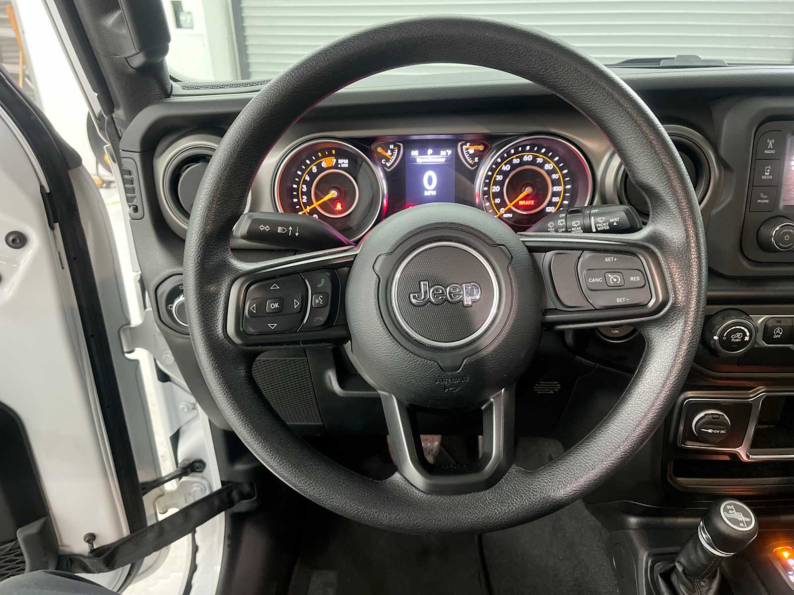 Thumbnail: 2021 Jeep Wrangler - 11