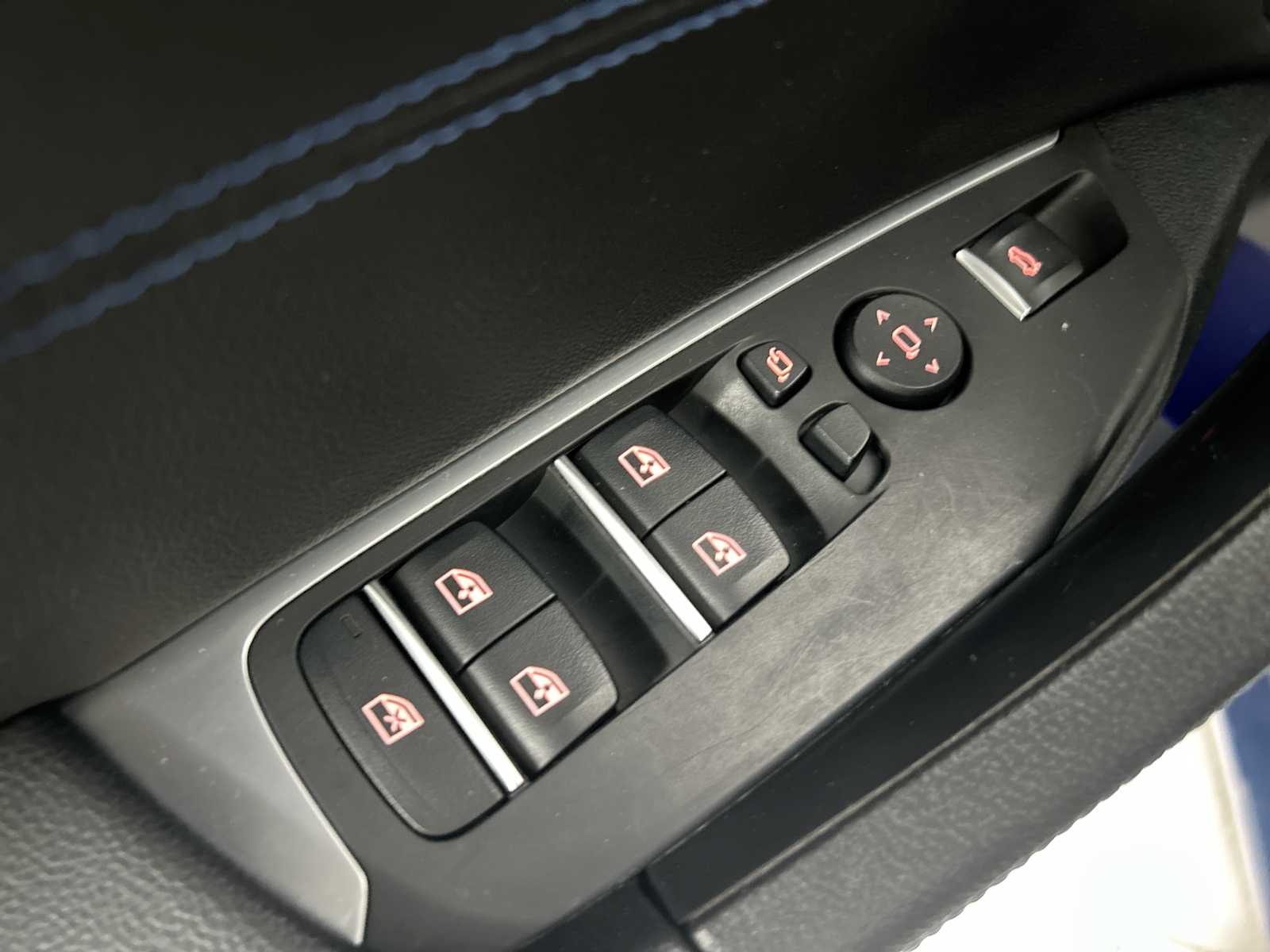 Thumbnail: 2018 BMW X3 - 15