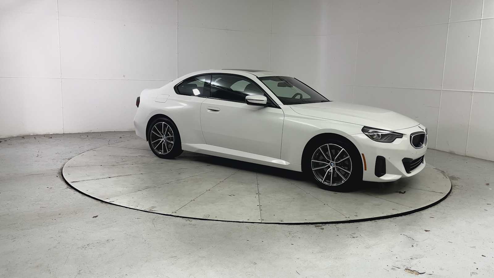 Thumbnail: 2025 BMW 2 Series - 8