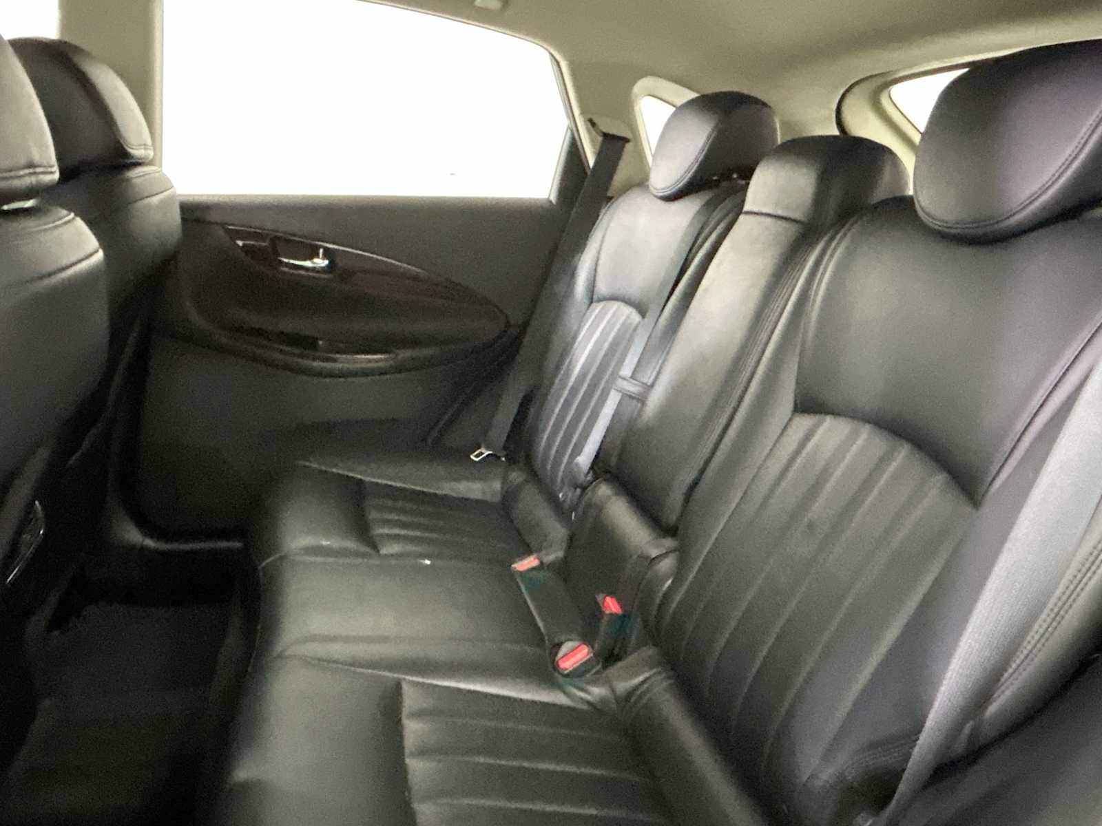 Thumbnail: 2017 INFINITI QX50 - 25