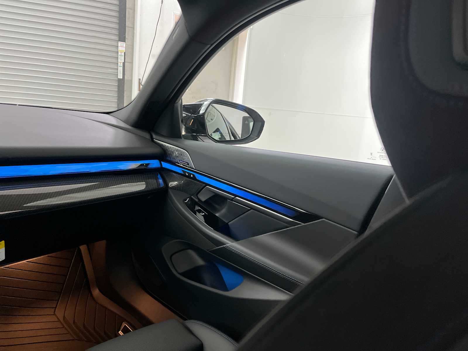 Thumbnail: 2026 BMW i5 - 11