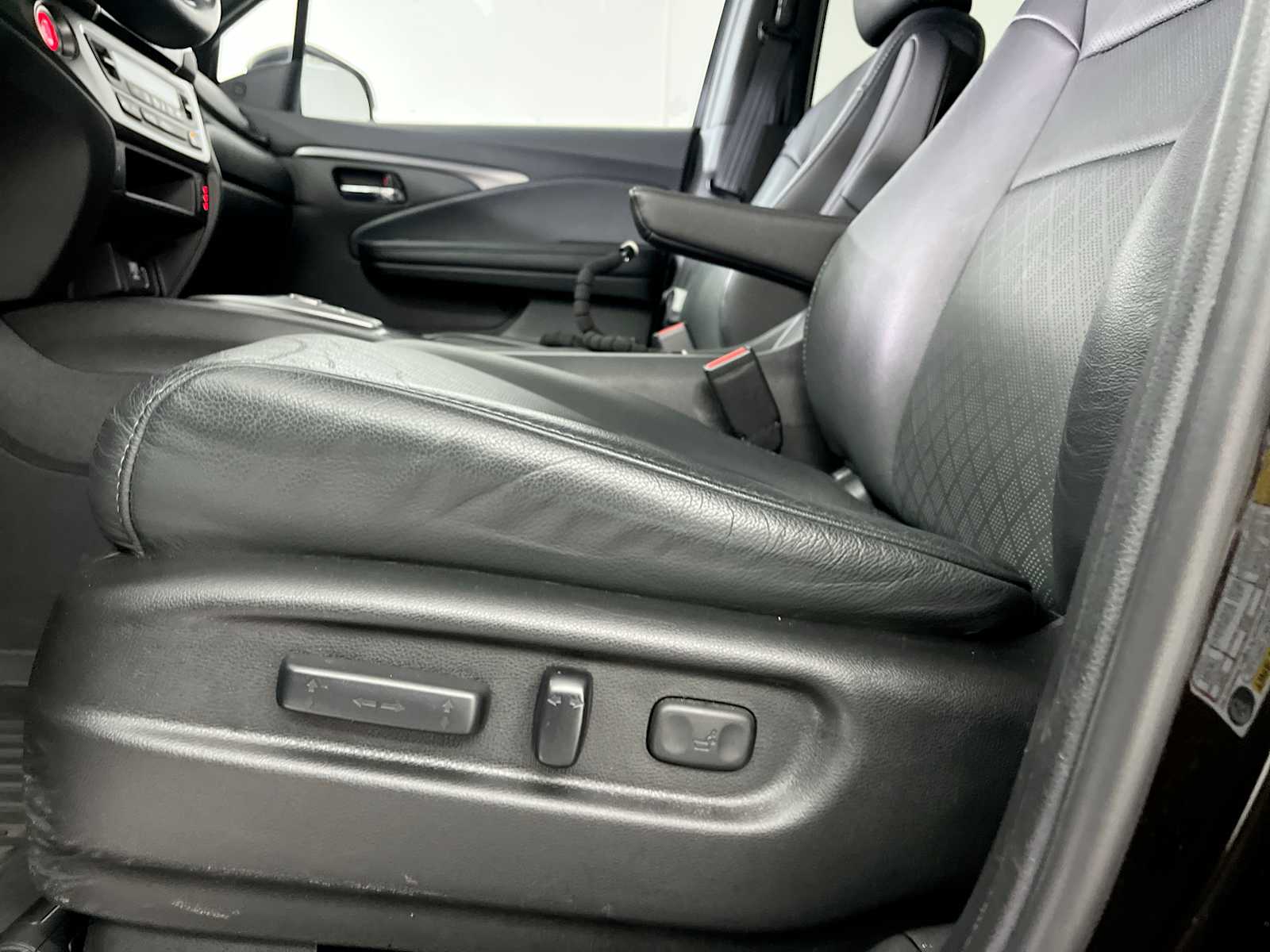 Thumbnail: 2021 Honda Passport - 14