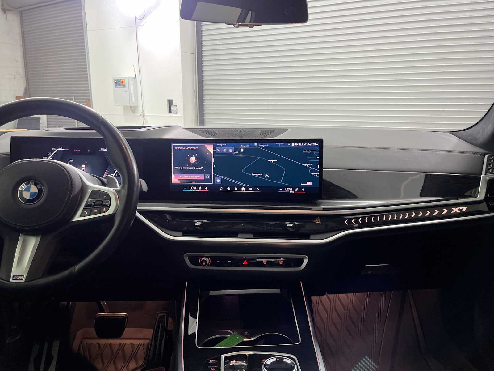 Thumbnail: 2024 BMW X7 - 10