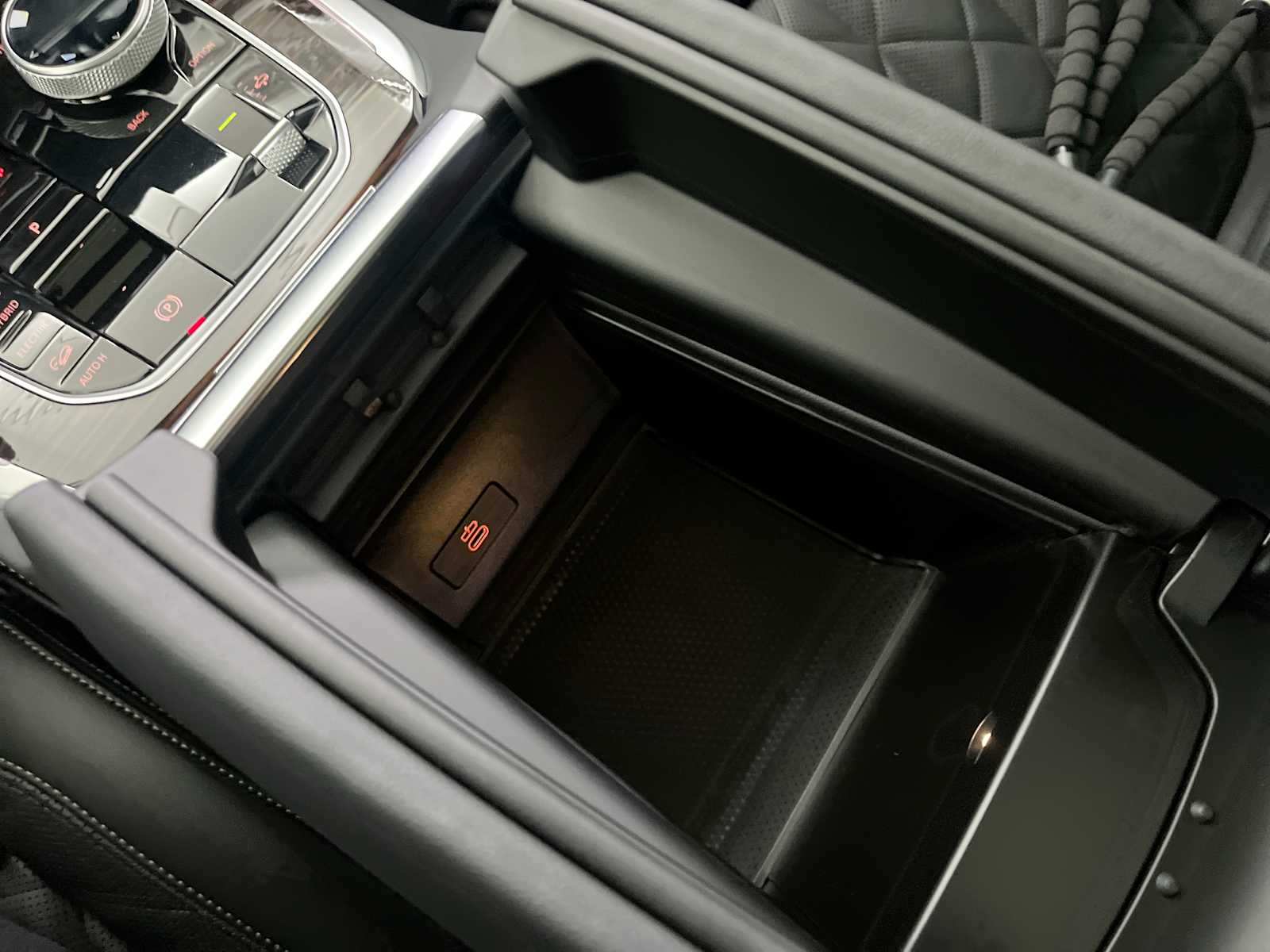 Thumbnail: 2026 BMW X5 - 23